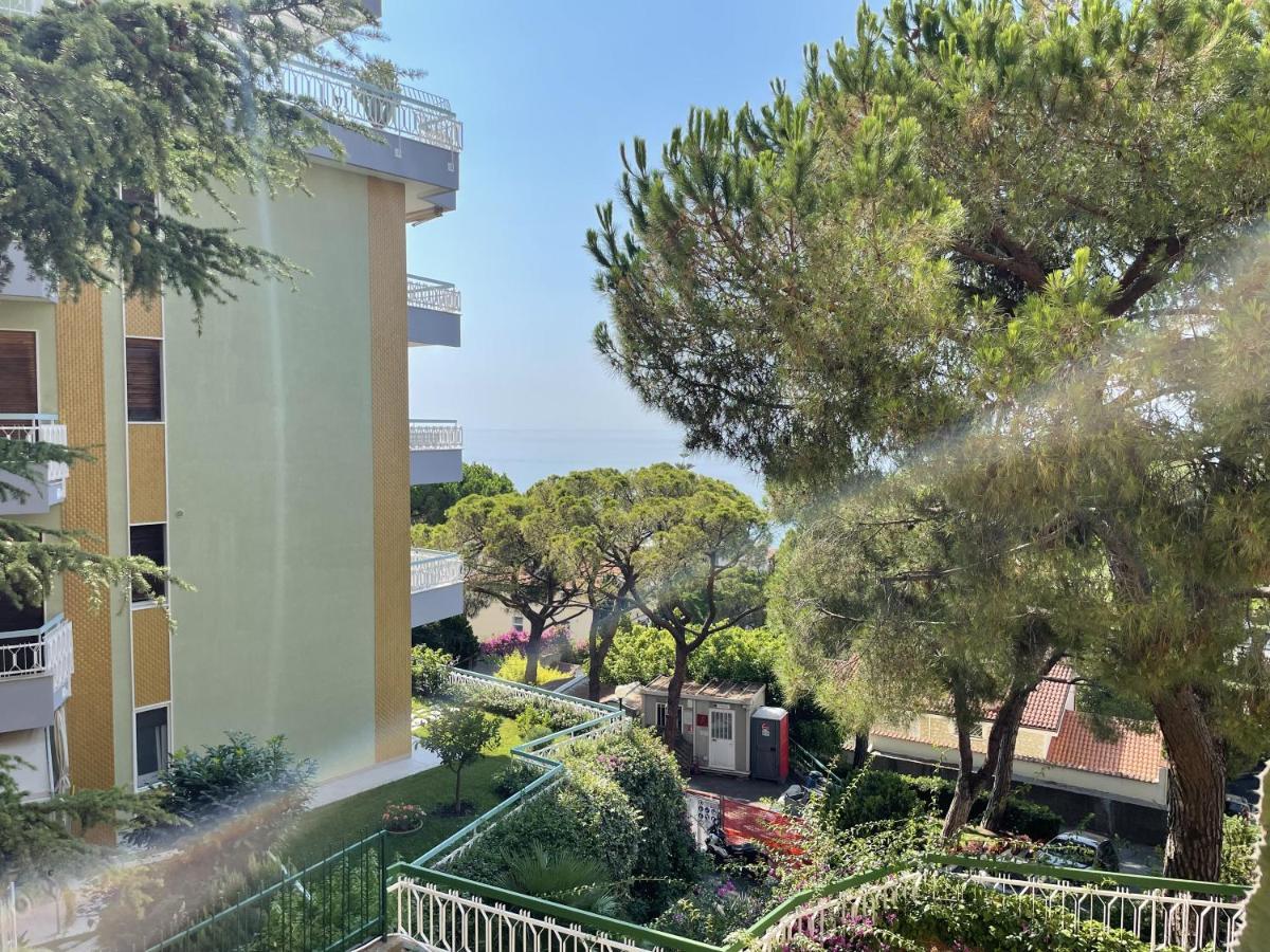 [suite Semeria 130] ✩✩✩✩✩ Relax, Mare, Parking Appartement *